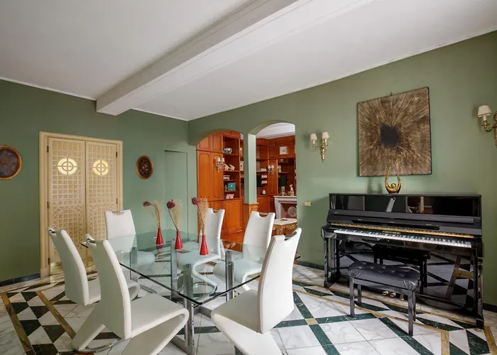 Condotti Spanish Steps Ambassador *