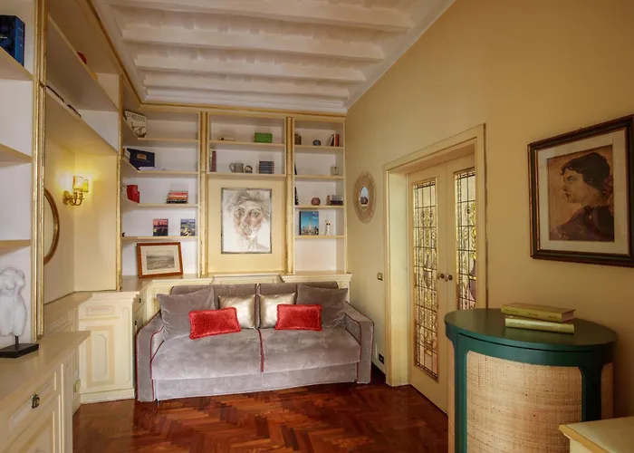 Condotti Spanish Steps Ambassador Apartment *