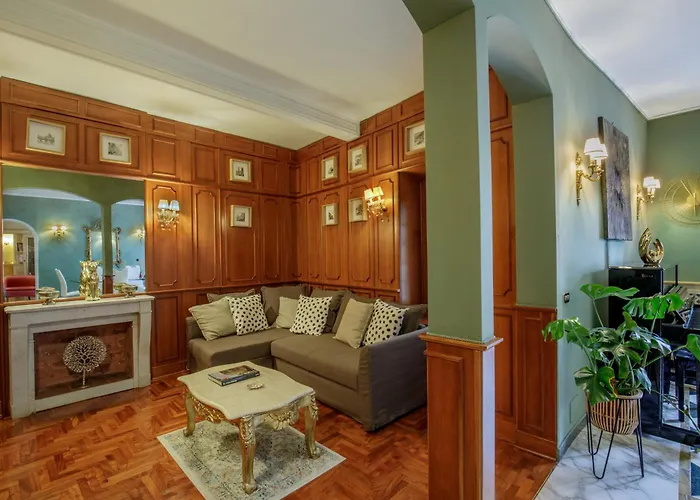 Apartment Condotti Spanish Steps Ambassador