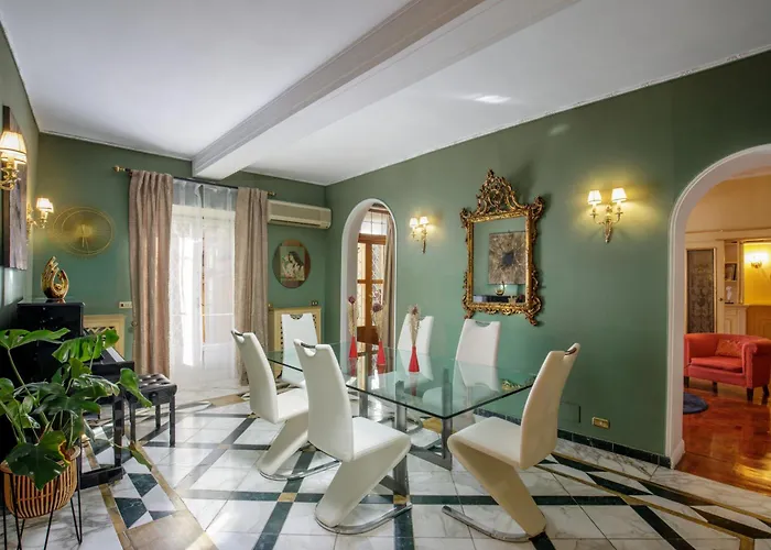 Condotti Spanish Steps Ambassador Apartment Rome