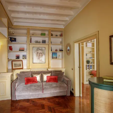 Condotti Spanish Steps Ambassador Apartment
