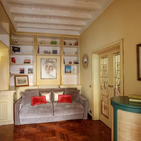 Condotti Spanish Steps Ambassador Apartment *