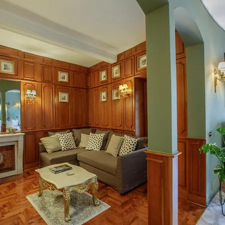 Apartment Condotti Spanish Steps Ambassador