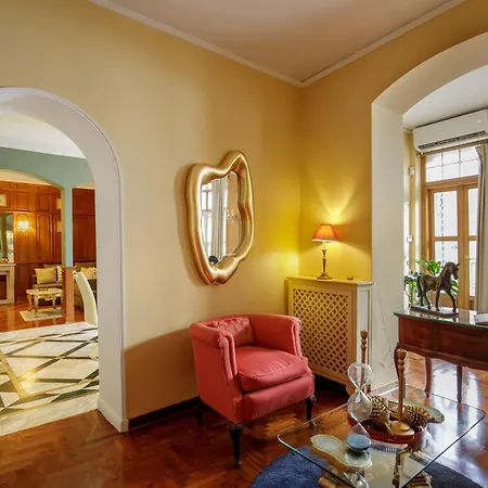Condotti Spanish Steps Ambassador Apartment *