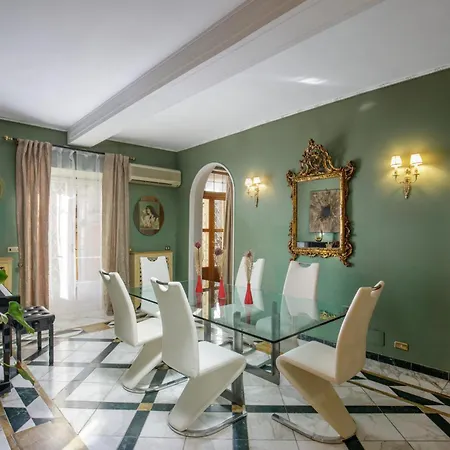 Condotti Spanish Steps Ambassador Apartment Rome