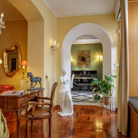 Appartement Condotti Spanish Steps Ambassador Rome